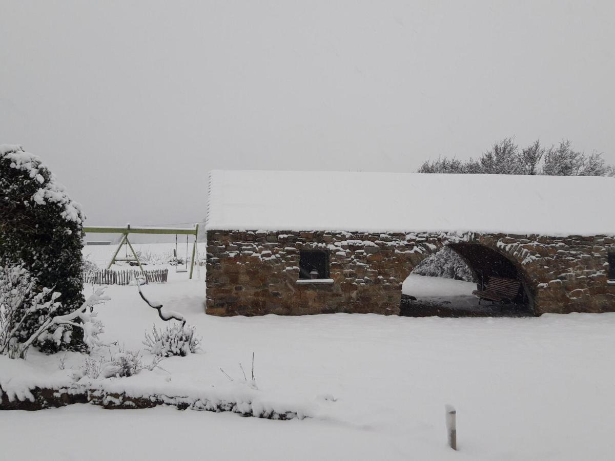 Gorgeous Holiday Home In Stoumont With Garden Екстериор снимка