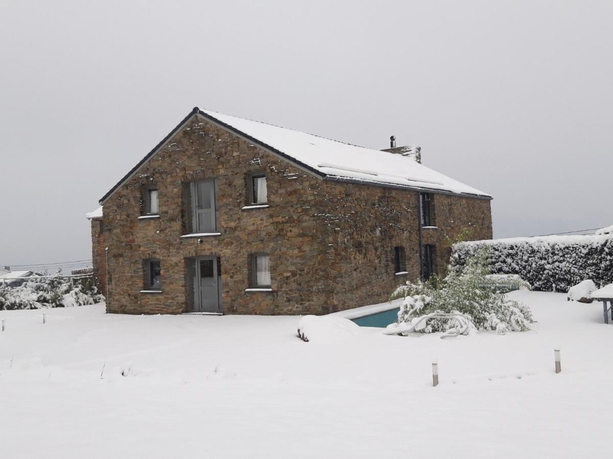 Gorgeous Holiday Home In Stoumont With Garden Екстериор снимка
