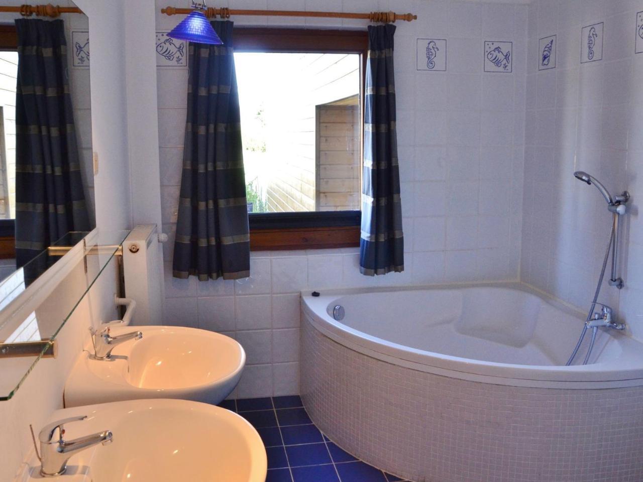 Gorgeous Holiday Home In Stoumont With Garden Екстериор снимка