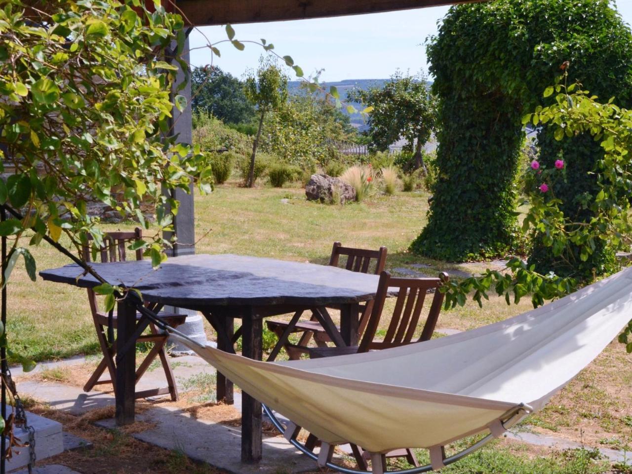 Gorgeous Holiday Home In Stoumont With Garden Екстериор снимка