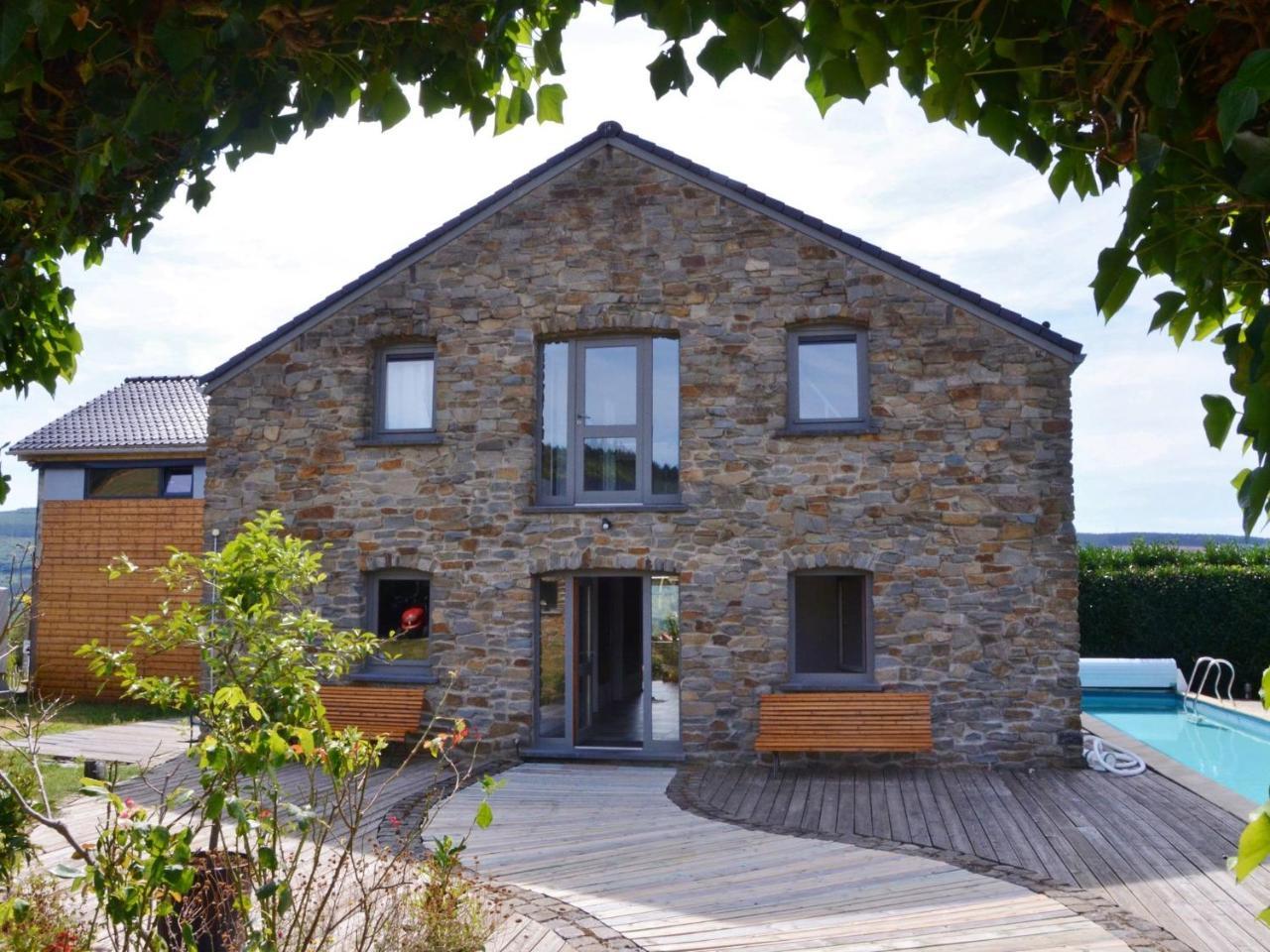 Gorgeous Holiday Home In Stoumont With Garden Екстериор снимка